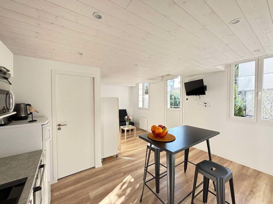 L'Hirondelle, Studio Renove Au Coeur D'Arago Les Sables-dʼOlonne Exterior foto